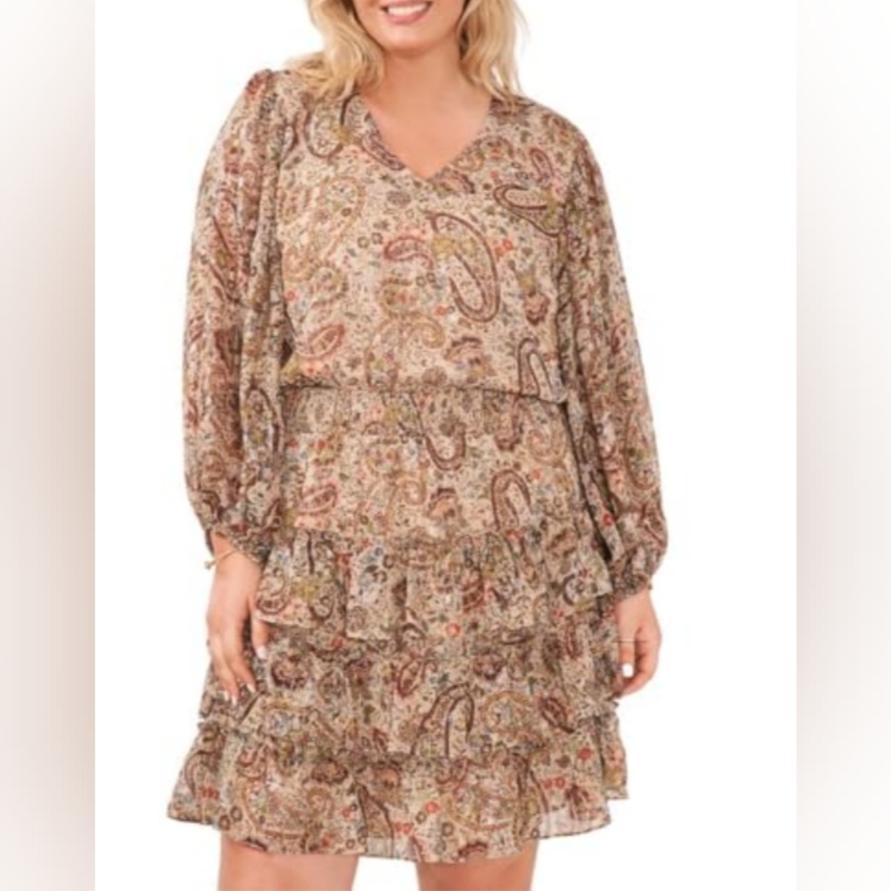 Vince Camuto Plus Size Tiered V-Neck Babydoll dress. Balloon. French Roast 1X